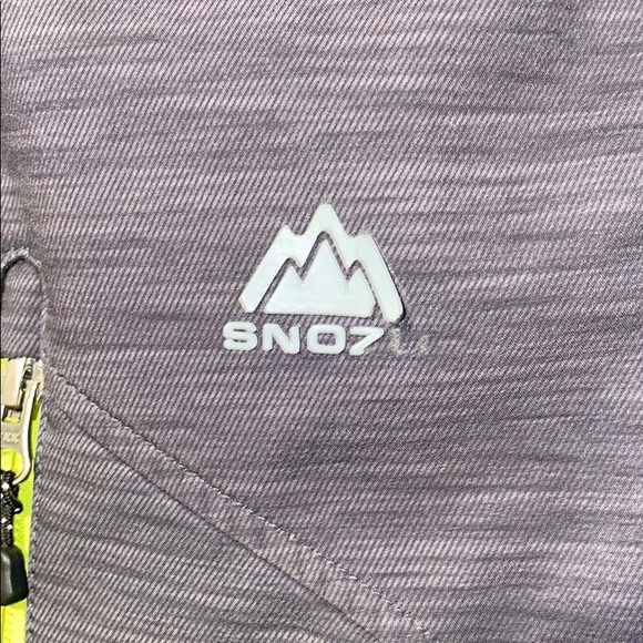 Snozu Soft Shell Jacket - Picture 2 of 7